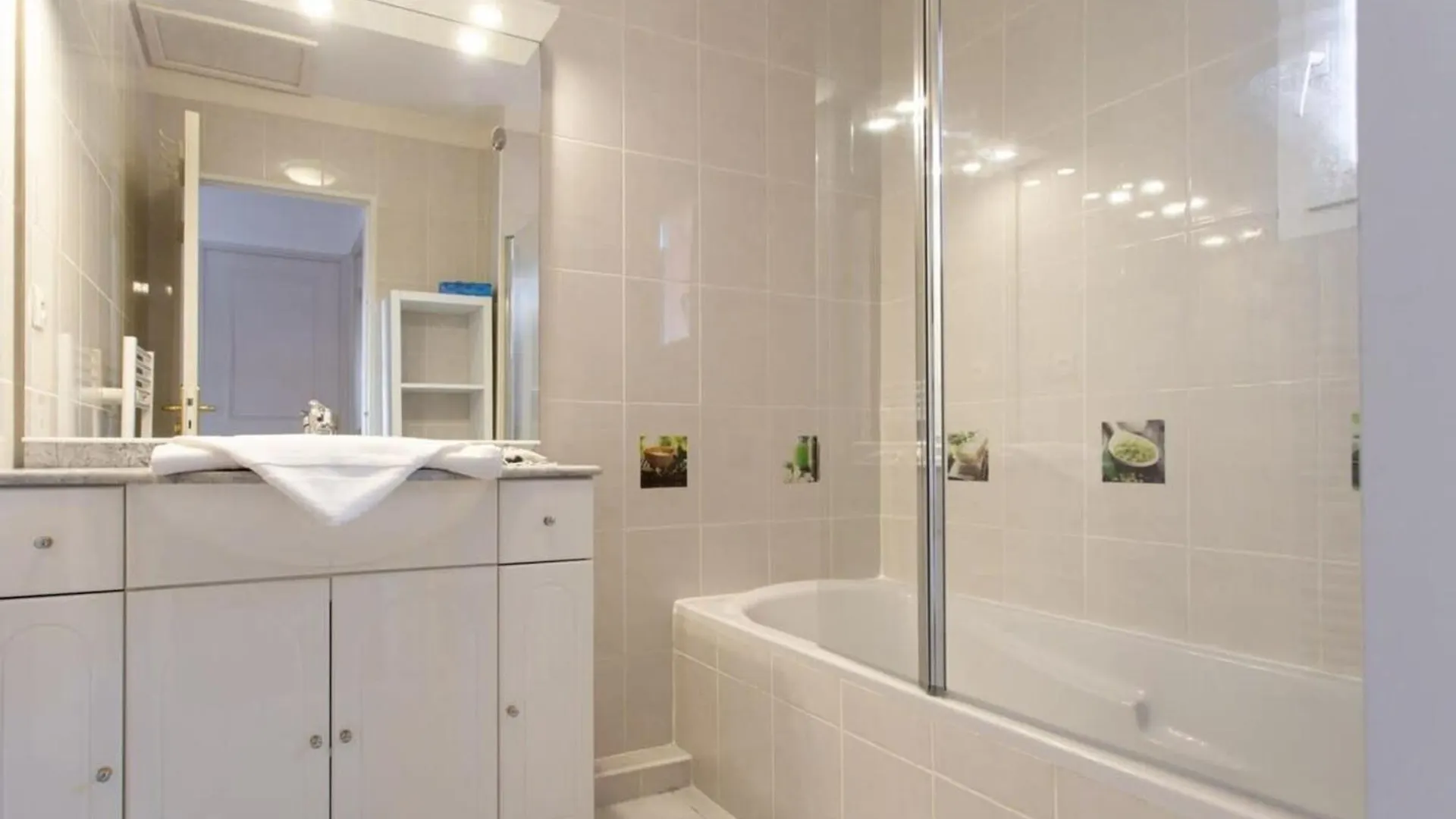 Oliveraie Furnished Villa Nice
